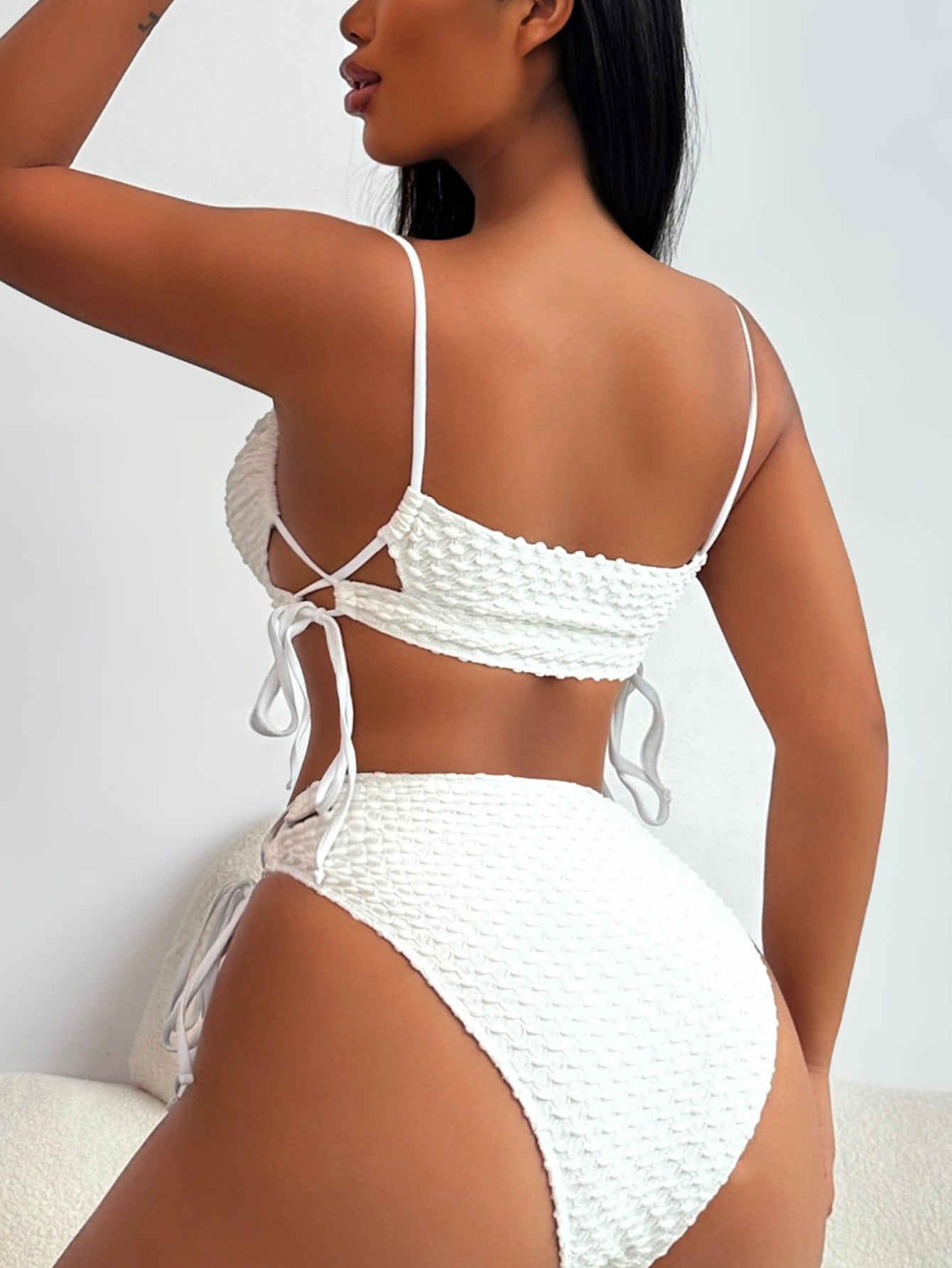 Luxe Creamy-white Sexy Swimsuit