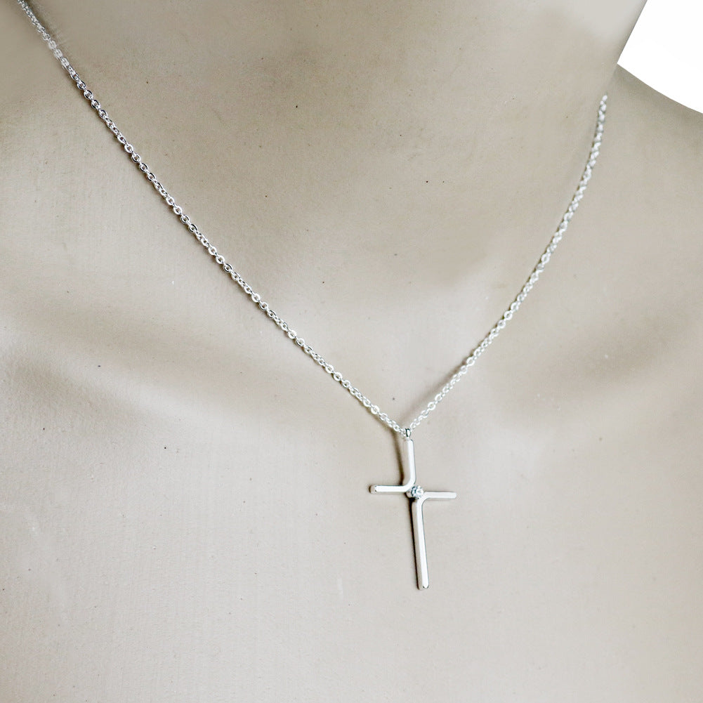 Luxe Cross Pendant Necklace