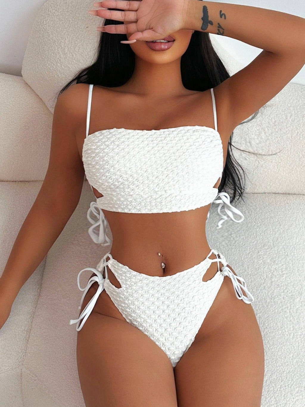 Luxe Creamy-white Sexy Swimsuit