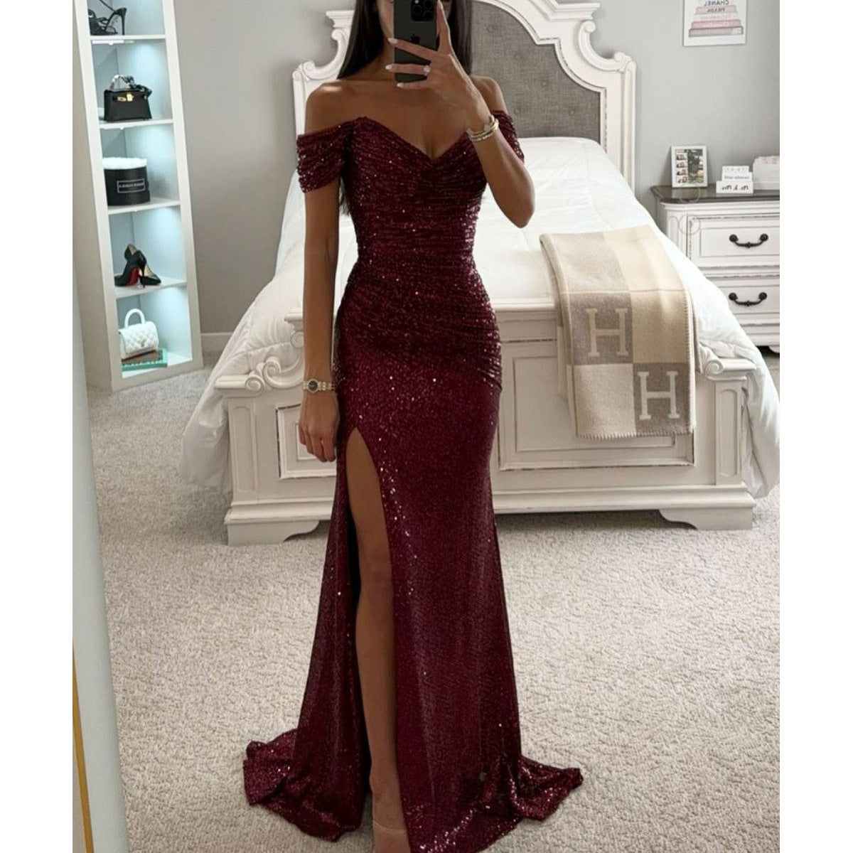 Elegant Luxe Sequins Off-neck Split Dress